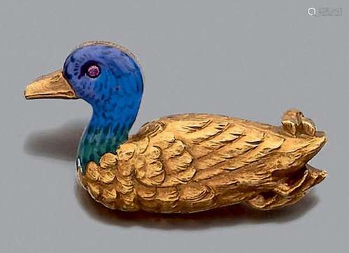 Broche en or 750 millièmes, stylisant un canard, le plu