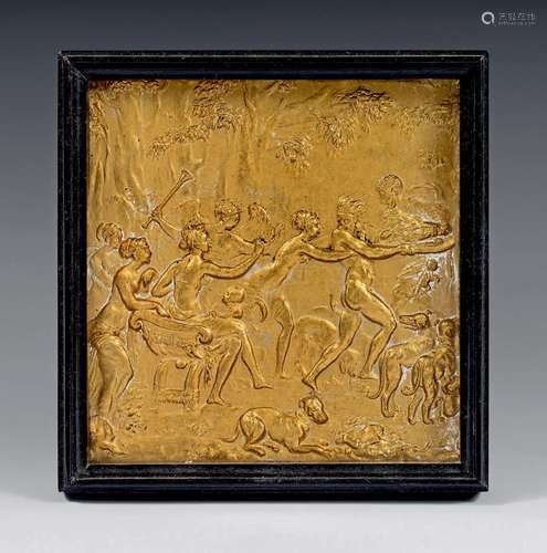 Petite plaque en bas-relief en verre doré au revers rep