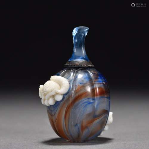 Glass Squirrel Snuff Bottle