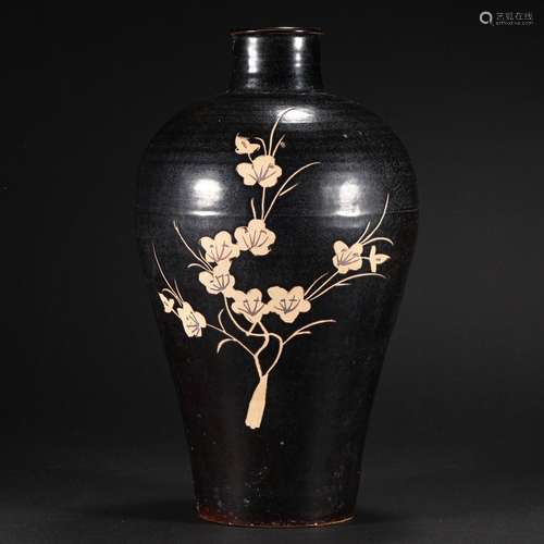 Jizhou Kiln Prunus Vase