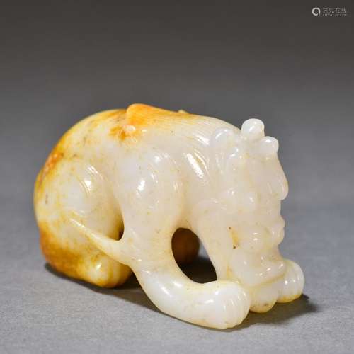 Hetian jade unicorn ornament