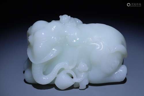 Hetian Jade Boy Washing Elephant Ornament