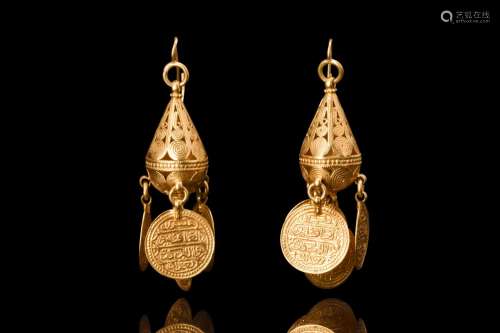 OTTOMAN PAIR OF GOLD EARRINGS