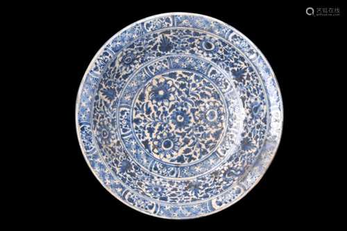 MAMLUK BLUE AND WHITE DISH