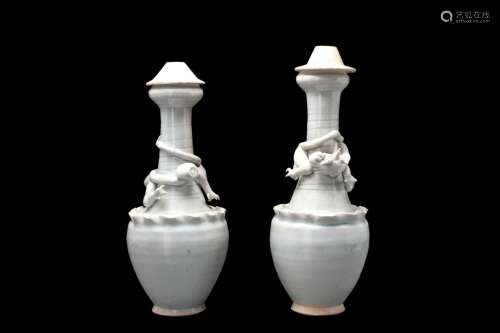 PAIR OF SONG DYNASTY POTTERY DECORATED VASES