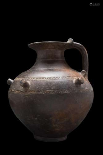 VILLANOVAN POTTERY VESSEL