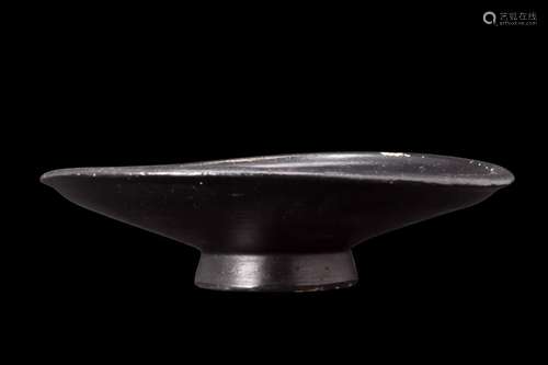 ATTIC BLACKWARE FOOTED DISH