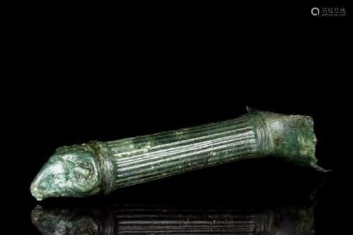 ROMAN BRONZE PATERA HANDLE WITH RAM HEAD