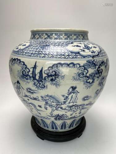 A large Chinese blue&white jar, Ming Dynasty Pr.