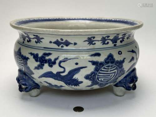 A Chinese tripodia blue&white censor, Ming Dynasty Pr.