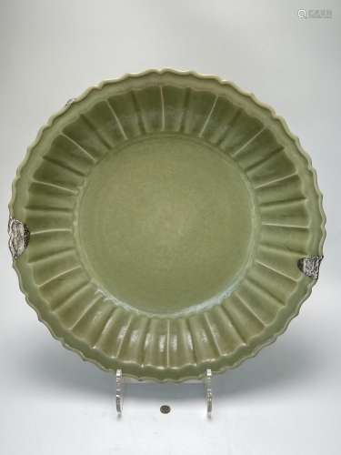 An extraordinary large Chinese celadon platter, Ming Dynasty...