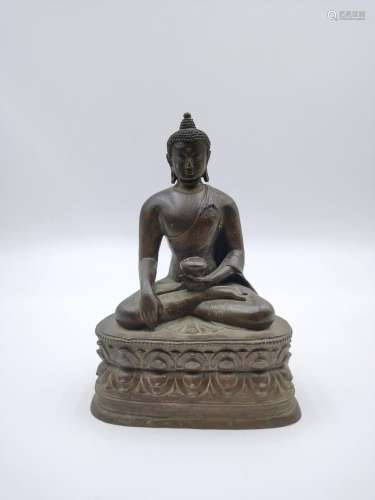 A Chinese bronze figure, Ming Dynasty Pr.