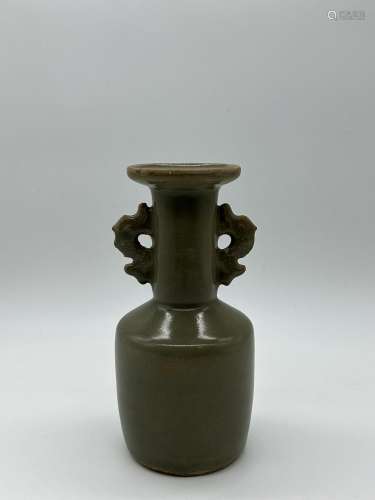 A Chinese celadon vase, Ming Dynasty Pr.