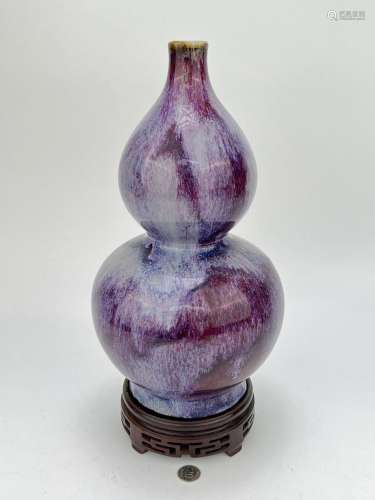 A Chinese red flambe vase, Qing Dynasty Pr.