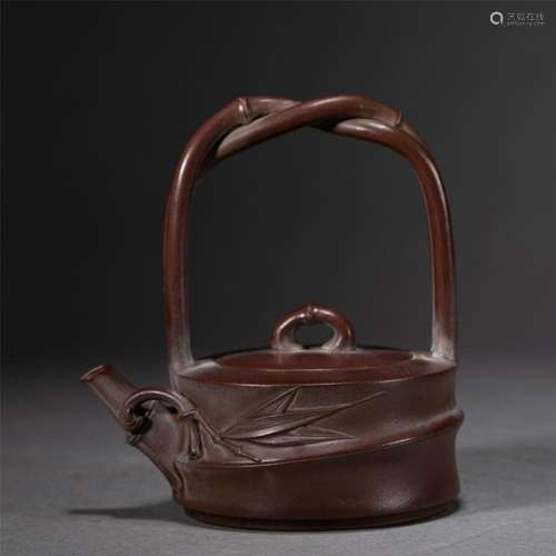 A CHINESE YIXING GLAZE ZISHA TEAPOT