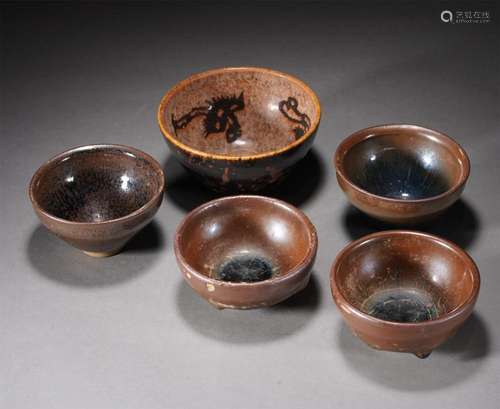 A SET OF FIVE CHINESE JIAN-WARE TEA CUP