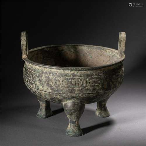 A CHINESE BRONZE TRIPOD CENSER DING