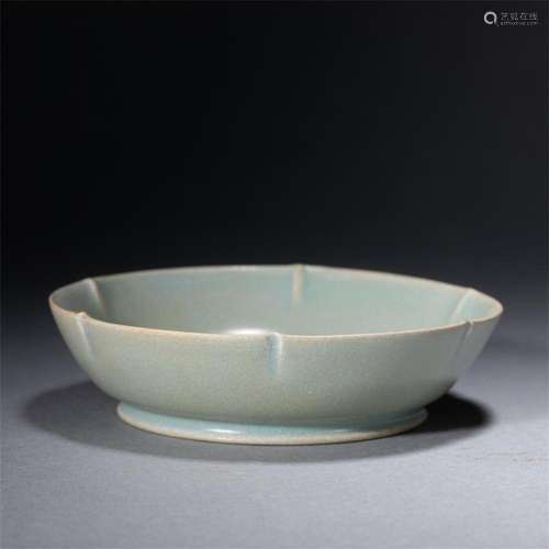 A CHINESE RU-WARE LOBED BOWL