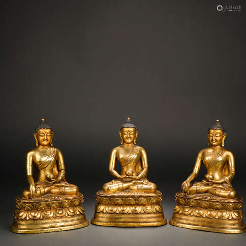 A Gilt Bronze Statue of Shakyamuni Buddha III銅鎏金三世釋迦牟...