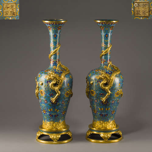 A pair of cloisonné enamel floral pan-dragon vases掐絲琺瑯花...