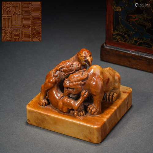 Qing Dynasty Shoushan Shirui Beast Button Seal清代壽山石瑞獸...