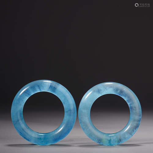 A pair of aquamarine rings海藍寶環一對