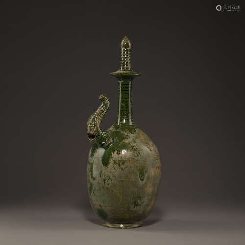 Green Glazed Silver Elephant Trunk Bottle綠釉銀化象鼻淨瓶