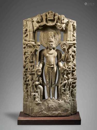 STÈLE DE VISHNU EN GRÈS BEIGE INDE CENTRALE, XE/XIE SIÈCLE