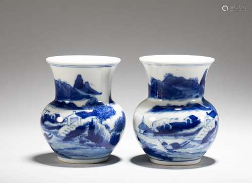 Qing Dynasty Blue and White Slag Bucket