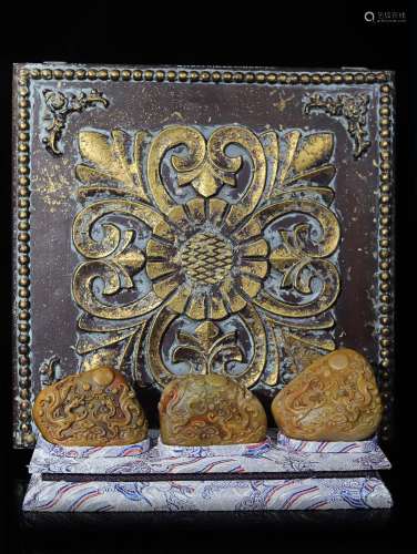 旧藏珍品漆器木盒装纯手工雕刻寿山石印章