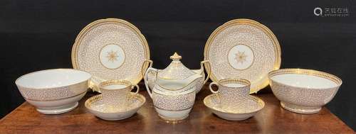 A Chamberlains Worcester vermicular gilded part tea service ...