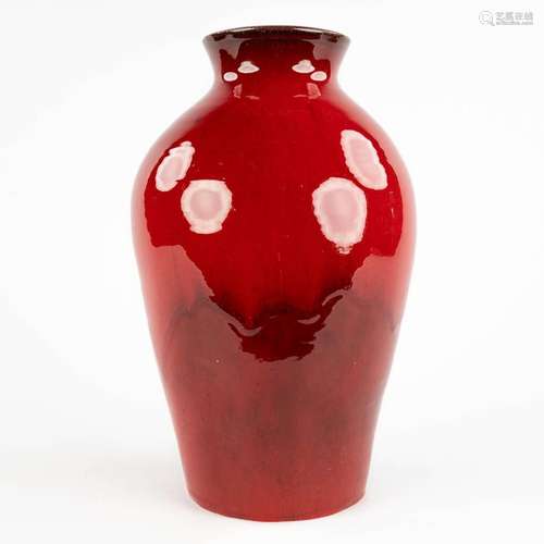 Léon GOOSSENS (XX) 'Vase with red glaze' glazed ceramics (H:...