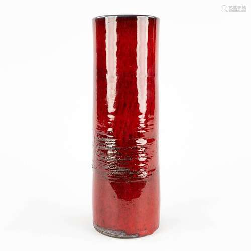 Elisabeth VANDEWEGHE (1946) 'Vase with red glaze' for Perign...