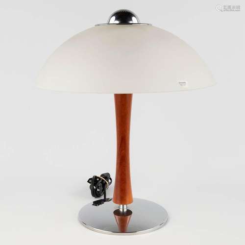 Artemide 'Arcadia' a table lamp. Glass and wood. 20th C. (H:...