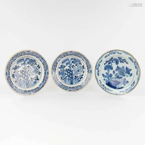 Three plates, Delfts faience, 18th C. (D:31 cm)