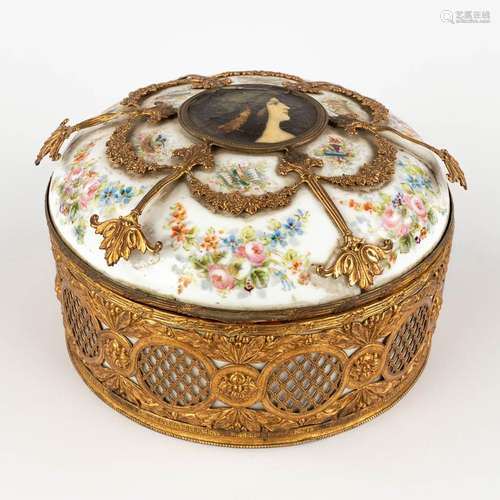 A porcelain Jewelry box, porcelain mounted with bronze. hand...