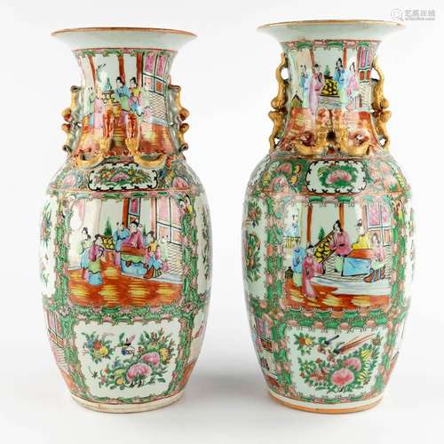 Two Chinese kanton vases, 19th/20th C. (H:45 x D:20 cm)