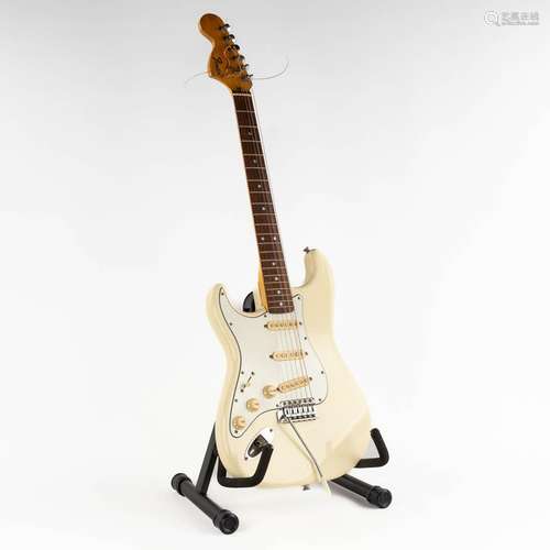 Fender, a left-handed guitar. Circa 1980. (D:32,5 x W:100 cm...