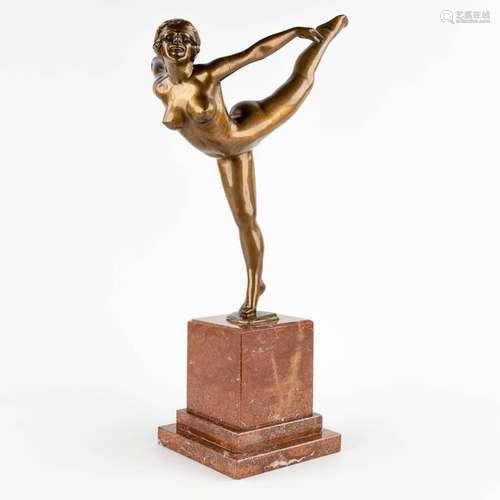 Otomar SUCHY (1882-?) 'Dancer' patinated bronze. Art Deco. (...