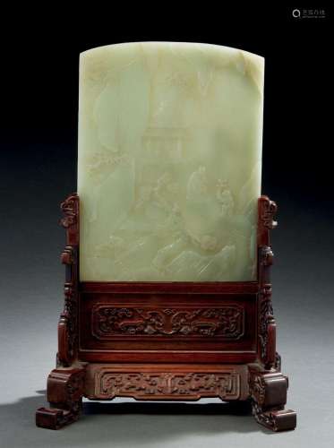 CHINE, XIXe siècle  Ecran de lettré en jade céladon, à décor...