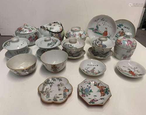 CHINE Lot de porcelaine en émaux de la famille rose  compren...