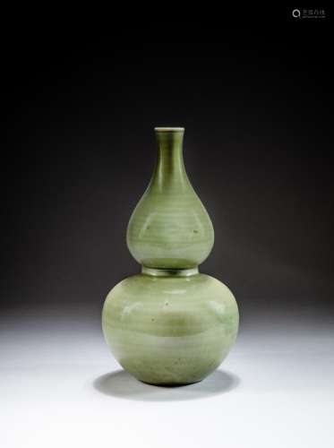 <br />
A rare 'Longquan' celadon-glazed double-gourd vase, M...