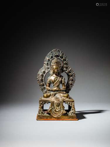 <br />
A gilt-bronze figure of Amitayus, Qing dynasty, Qianl...