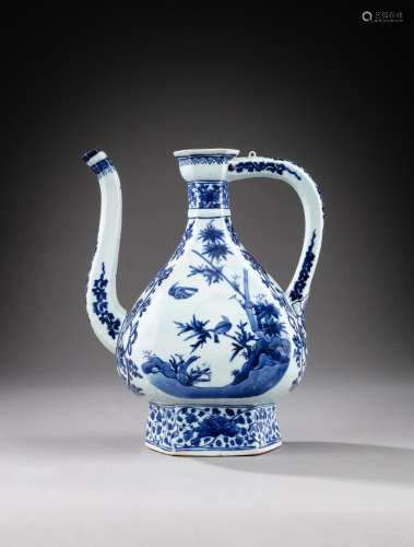 <br />
A blue and white 'birds and flowers' ewer, Qing dynas...