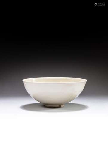 <br />
A 'Ding' white-glazed bowl, Song dynasty | 宋 定窰白釉...