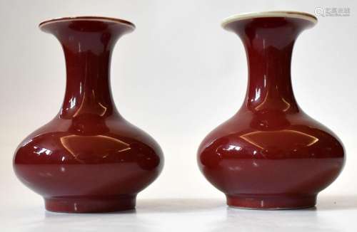 Cina coppia di vasi in porcellana sangue di    China pair of...