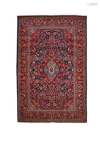 A PAIR OF KASHAN RUGS, PERSIAN