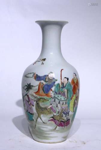 Avalokitesvara vase with pastel figures