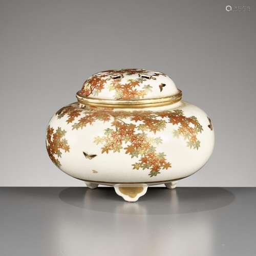 KINKOZAN: A SATSUMA CERAMIC ‘AUTUMN’ KORO