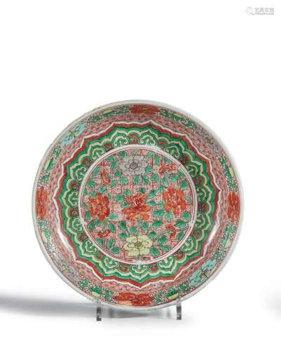 CHINE - Époque KANGXI (1662-1722)
Plat en porcelaine à